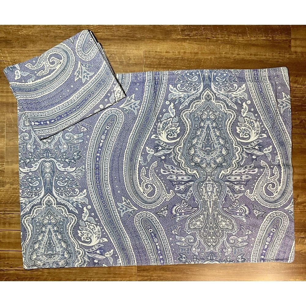 Vintage Lauren Ralph Lauren Blue White Putney Paisley Standard Pillow Shams